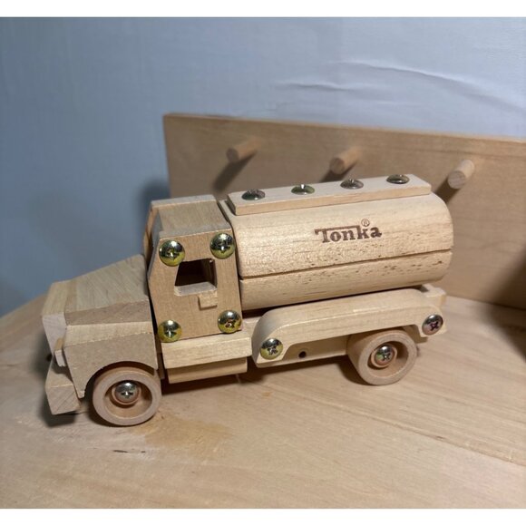 Tonka Workbench Wooden Toy With Tools & Accessories Creativity Fine Motor Skills - Picture 5 of 16